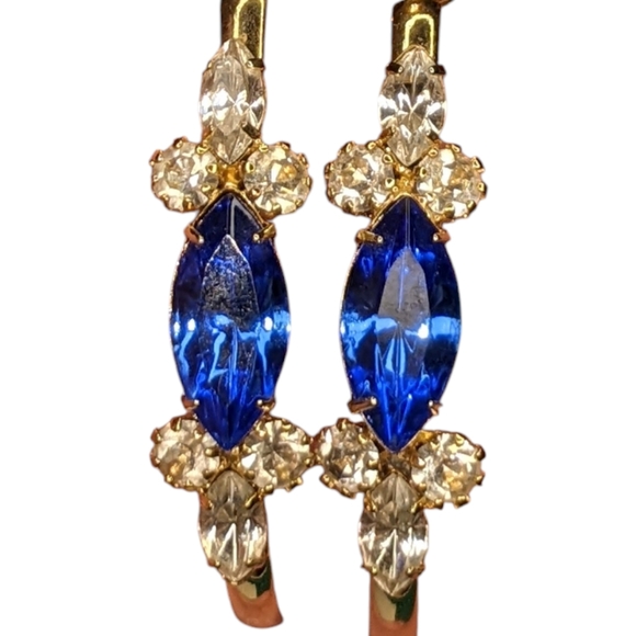 Gorgeous Golden Rhinestone Crystal Earrings Absolutely Beautiful Jewelry Piece - Picture 7 of 10